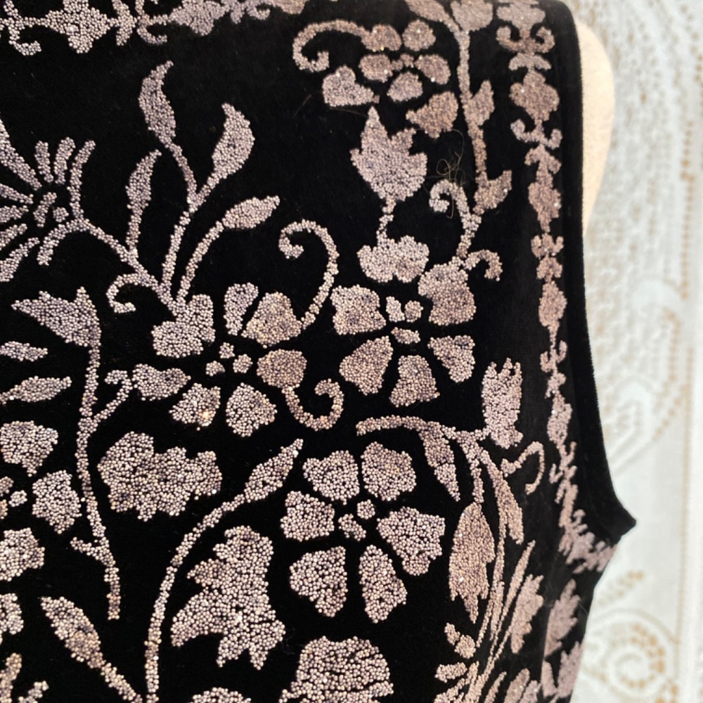 Cartise International Whimsygoth Beaded Velvet Top | Fairycore Floral Black - Picture 7 of 10
